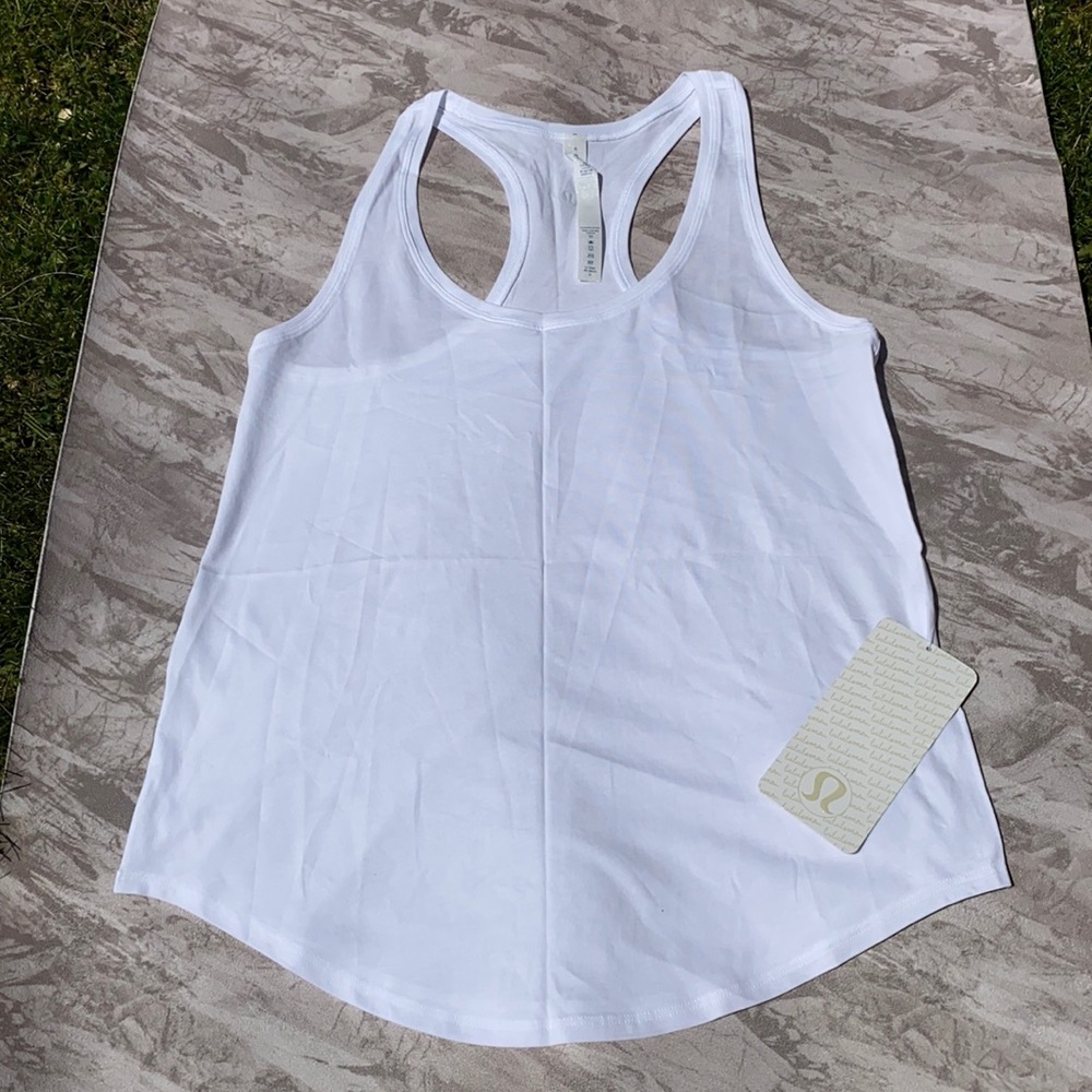 Lululemon White Racerback Love Tank (Size 6) NWT